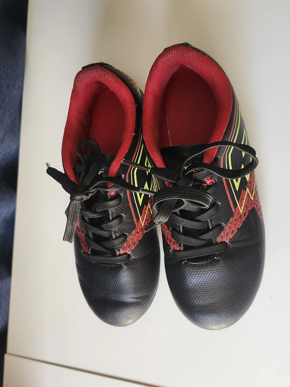 Kids Size 12 Lotto Forza Elite 3 Soccer Cleats